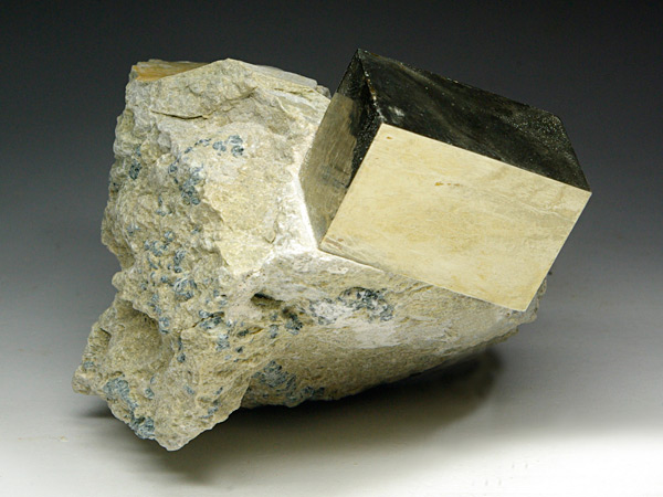 Pyrit aus Navajun, Spanien