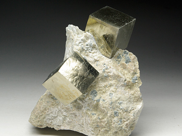 Pyrit aus Navajun, Spanien