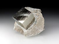 Pyritstufe mit 1 Würfel(n)
