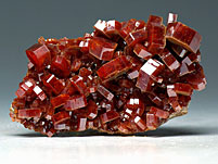 Vanadinite mit Baryt aus Marokko