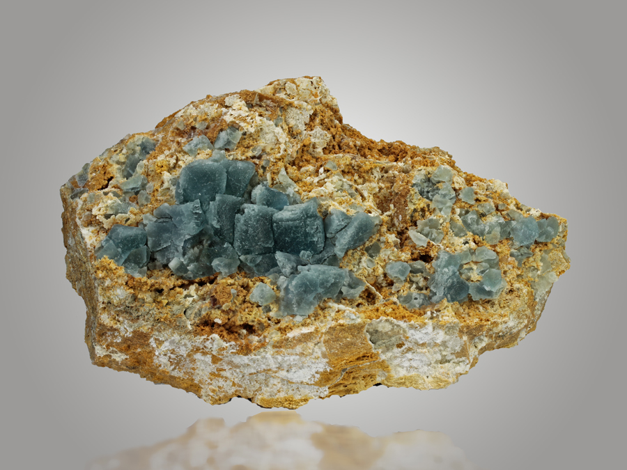 <Mineral>